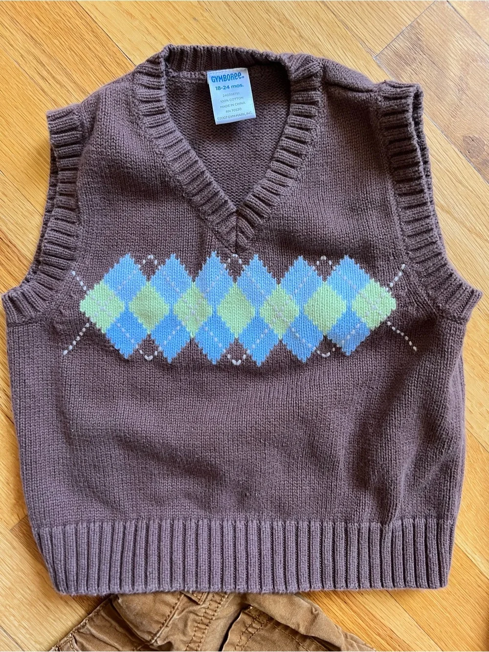 (Lot of 6) Gymboree size 18-24 months, 100% Cotton Vests, Pants, Shirt